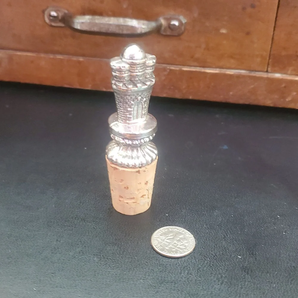 Silver Castle Wine Stopper AG
